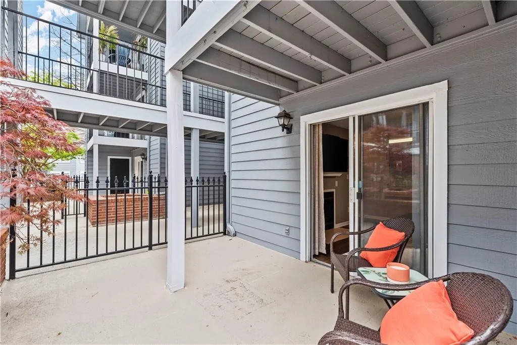 102 Granville Court, Atlanta, Georgia 30328, 1 Bedroom Bedrooms, ,1 BathroomBathrooms,Residential,Sold,102 Granville Court,7029719