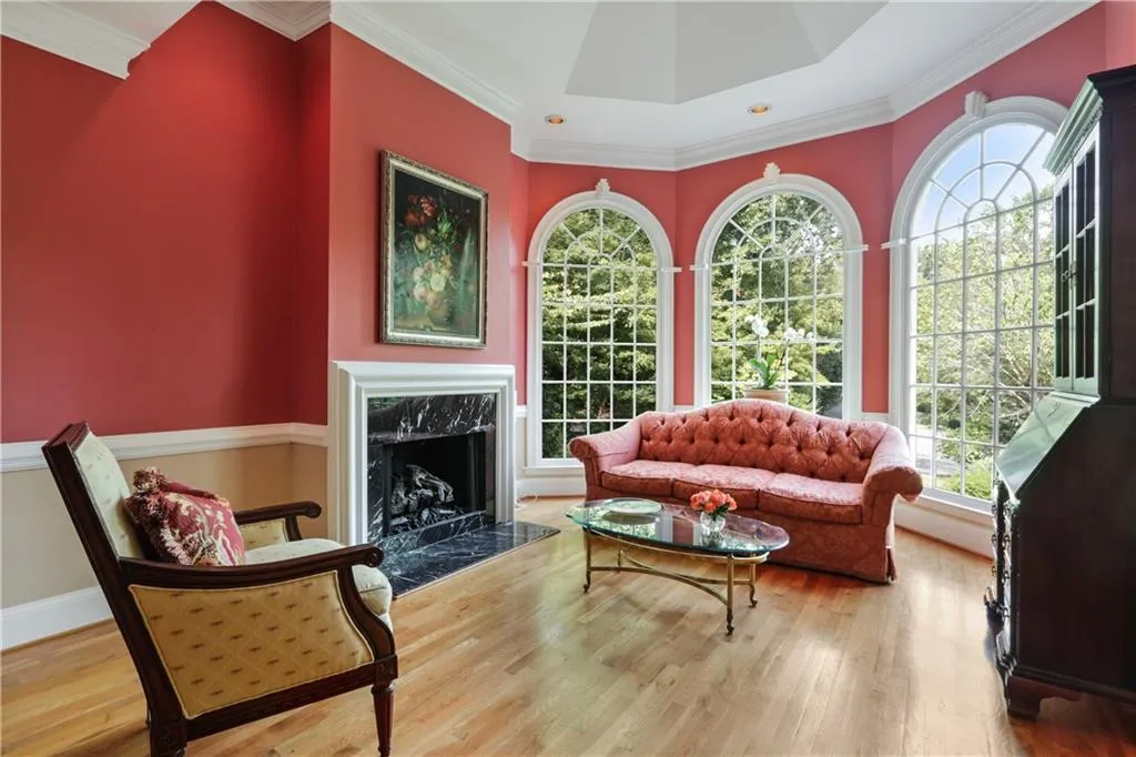 125 Grantley Court, Sandy Springs, Georgia 30350, 6 Bedrooms Bedrooms, ,5 BathroomsBathrooms,Residential,Sold,125 Grantley Court,6084517