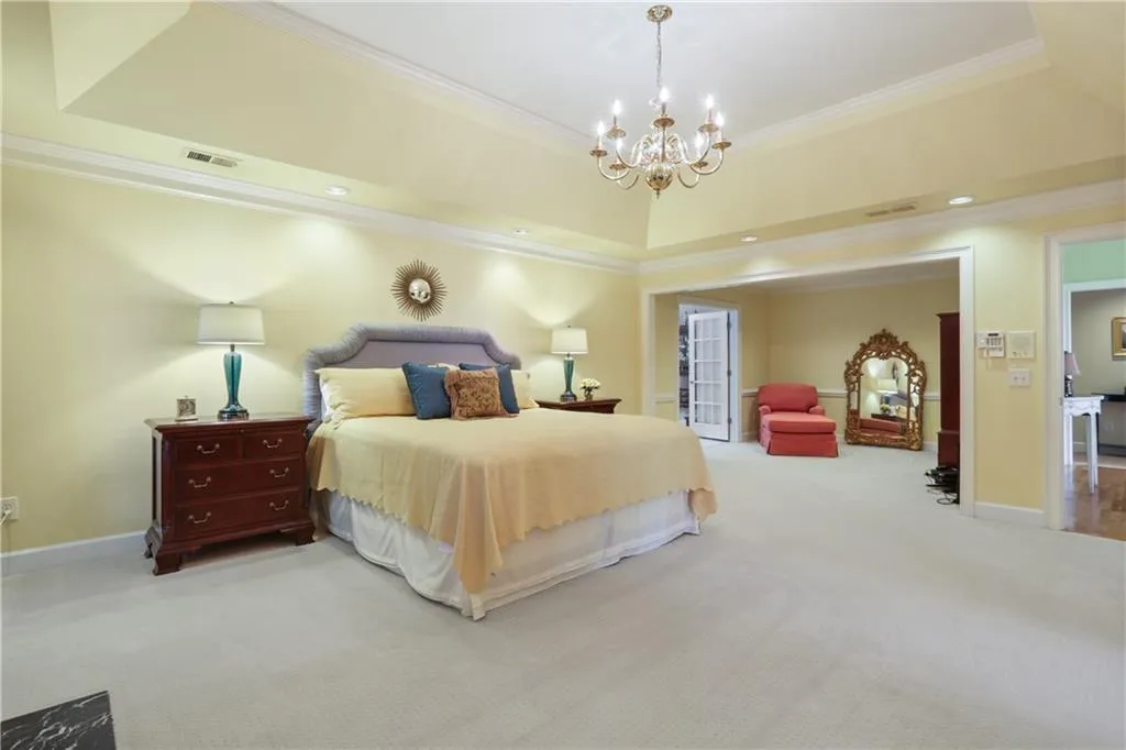 125 Grantley Court, Sandy Springs, Georgia 30350, 6 Bedrooms Bedrooms, ,5 BathroomsBathrooms,Residential,Sold,125 Grantley Court,6084517