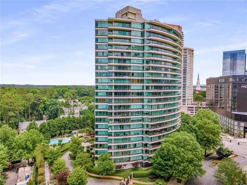 700 Park Regency Place Ne Unit 1407, Atlanta, Georgia 30326, 2 Bedrooms Bedrooms, ,2 BathroomsBathrooms,Residential,For Sale,700 Park Regency Place Ne Unit 1407,7572221