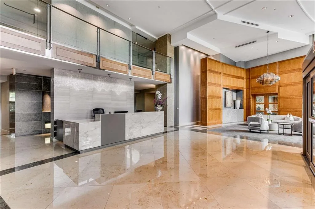 700 Park Regency Place Ne Unit 1407, Atlanta, Georgia 30326, 2 Bedrooms Bedrooms, ,2 BathroomsBathrooms,Residential,For Sale,700 Park Regency Place Ne Unit 1407,7572221