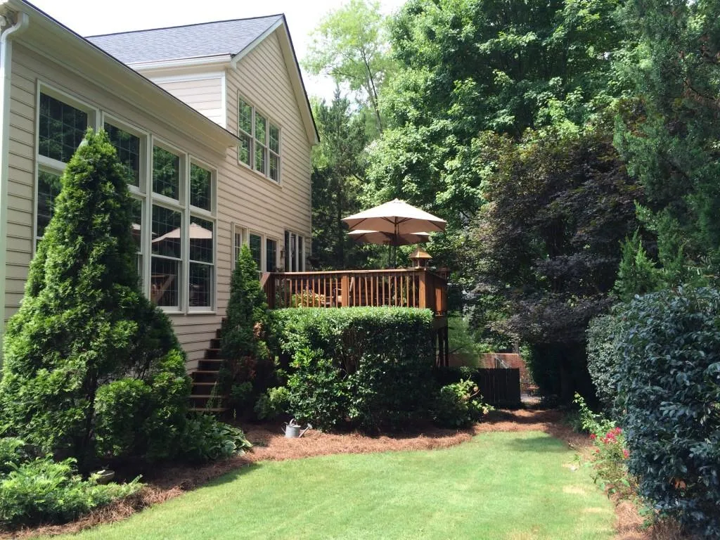 600 Glenridge Close, Sandy Springs, Georgia 30328, 4 Bedrooms Bedrooms, ,2 BathroomsBathrooms,Residential,Sold,600 Glenridge Close,5578853