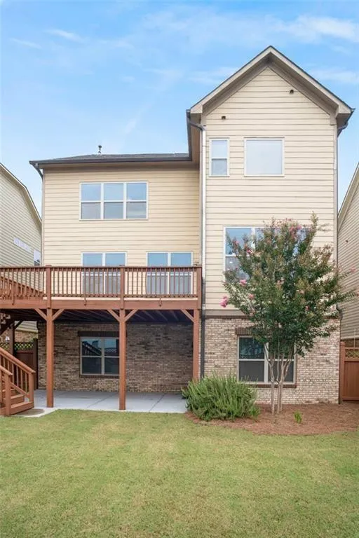 7615 Glisten Avenue, Atlanta, Georgia 30328, 5 Bedrooms Bedrooms, ,3 BathroomsBathrooms,Residential,Sold,7615 Glisten Avenue,6784772