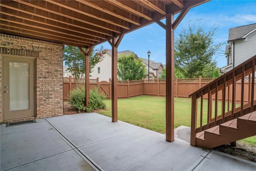 7615 Glisten Avenue, Atlanta, Georgia 30328, 5 Bedrooms Bedrooms, ,3 BathroomsBathrooms,Residential,Sold,7615 Glisten Avenue,6784772