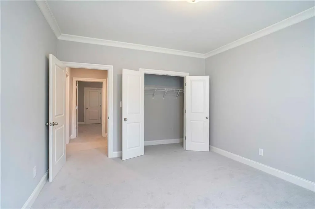 7615 Glisten Avenue, Atlanta, Georgia 30328, 5 Bedrooms Bedrooms, ,3 BathroomsBathrooms,Residential,Sold,7615 Glisten Avenue,6784772