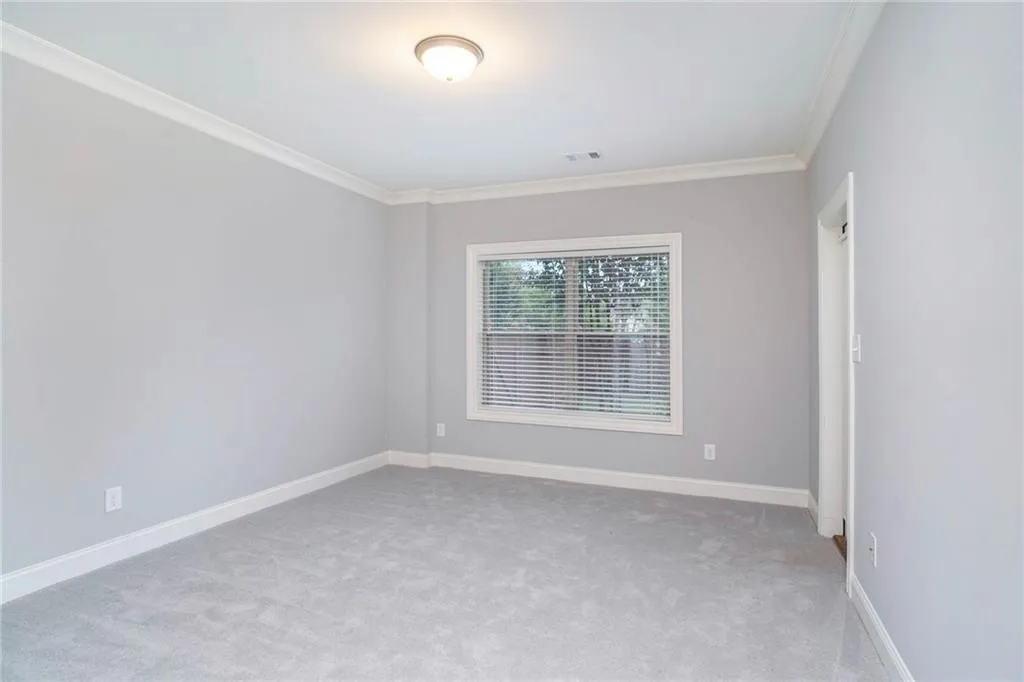 7615 Glisten Avenue, Atlanta, Georgia 30328, 5 Bedrooms Bedrooms, ,3 BathroomsBathrooms,Residential,Sold,7615 Glisten Avenue,6784772