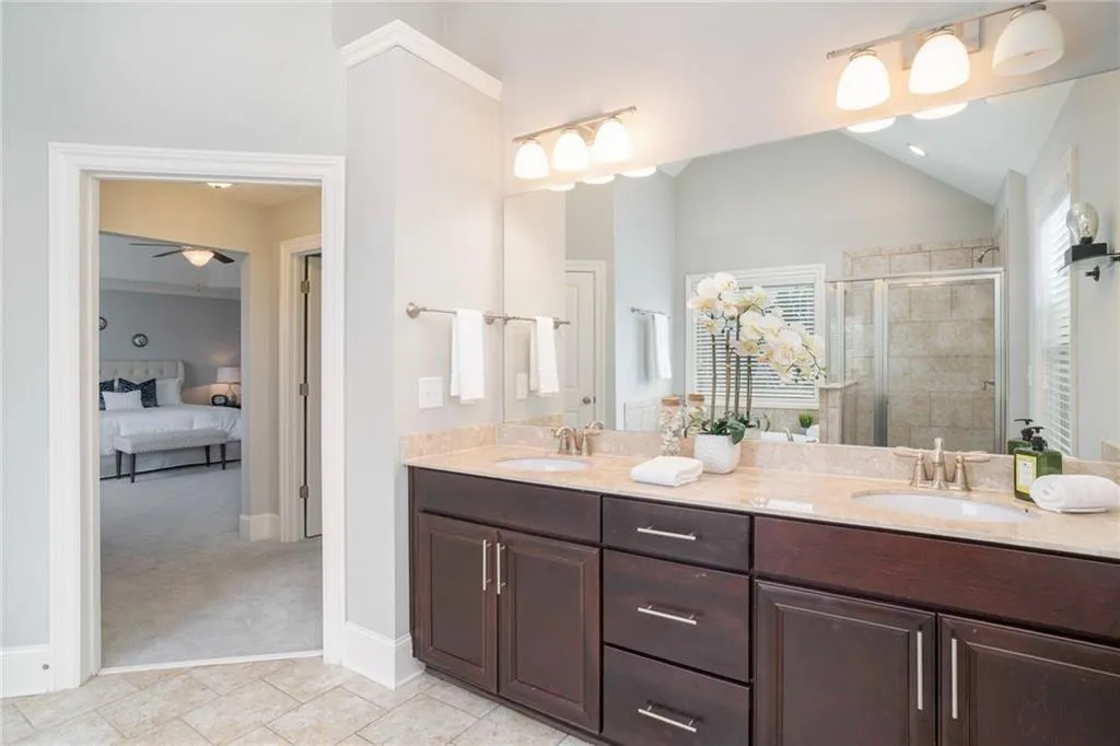 7615 Glisten Avenue, Atlanta, Georgia 30328, 5 Bedrooms Bedrooms, ,3 BathroomsBathrooms,Residential,Sold,7615 Glisten Avenue,6784772
