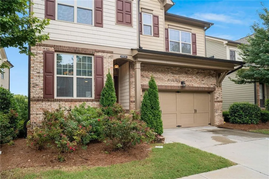 7615 Glisten Avenue, Atlanta, Georgia 30328, 5 Bedrooms Bedrooms, ,3 BathroomsBathrooms,Residential,Sold,7615 Glisten Avenue,6784772