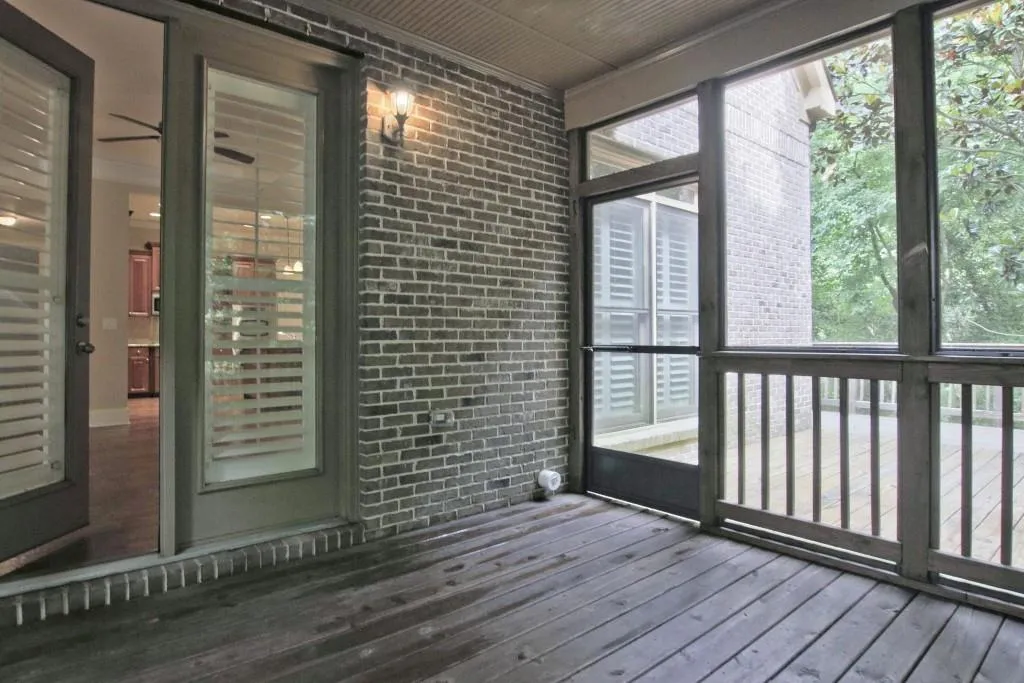 306 Mount Vernon Cove, Sandy Springs, Georgia 30328, 4 Bedrooms Bedrooms, ,4 BathroomsBathrooms,Residential,Sold,306 Mount Vernon Cove,6528718