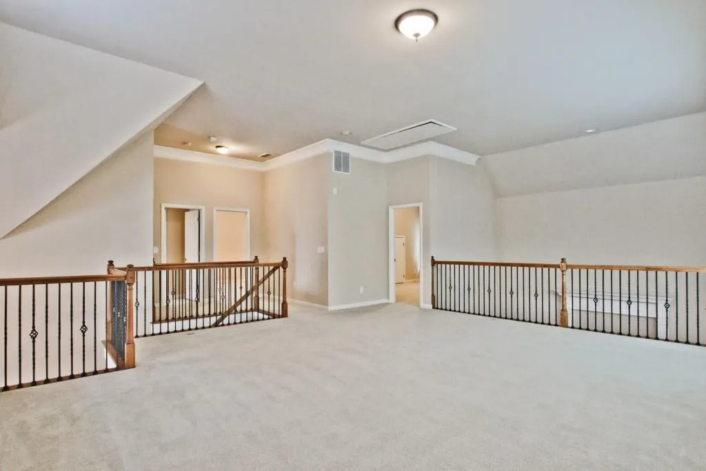306 Mount Vernon Cove, Sandy Springs, Georgia 30328, 4 Bedrooms Bedrooms, ,4 BathroomsBathrooms,Residential,Sold,306 Mount Vernon Cove,6528718