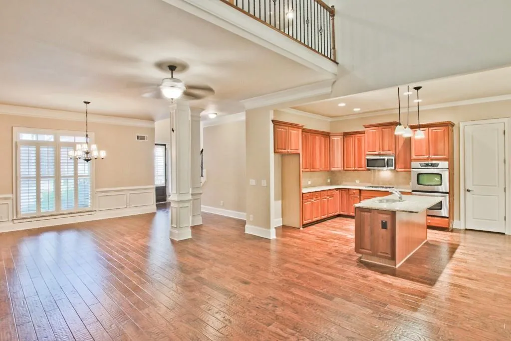 306 Mount Vernon Cove, Sandy Springs, Georgia 30328, 4 Bedrooms Bedrooms, ,4 BathroomsBathrooms,Residential,Sold,306 Mount Vernon Cove,6528718