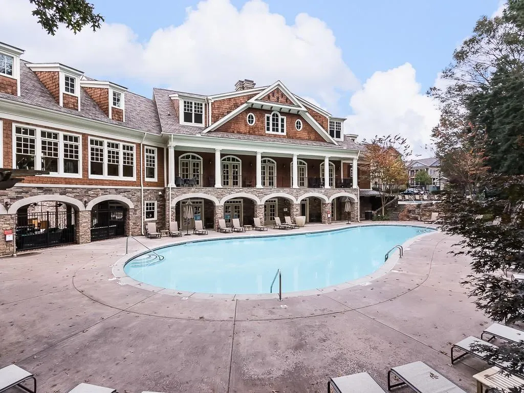 613 Riverlawn Court, Atlanta, Georgia 30339, 3 Bedrooms Bedrooms, ,3 BathroomsBathrooms,Residential,Sold,613 Riverlawn Court,5674427