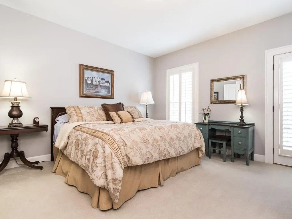 613 Riverlawn Court, Atlanta, Georgia 30339, 3 Bedrooms Bedrooms, ,3 BathroomsBathrooms,Residential,Sold,613 Riverlawn Court,5674427