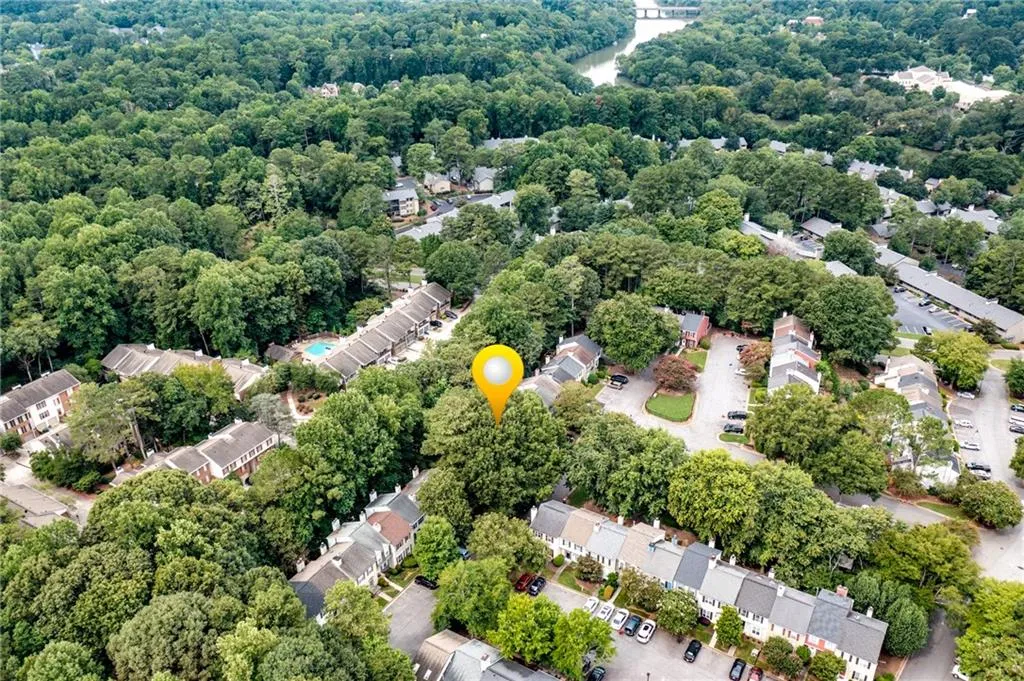 610 Wedgewood Way, Sandy Springs, Georgia 30350, 2 Bedrooms Bedrooms, ,2 BathroomsBathrooms,Residential,Sold,610 Wedgewood Way,7095309