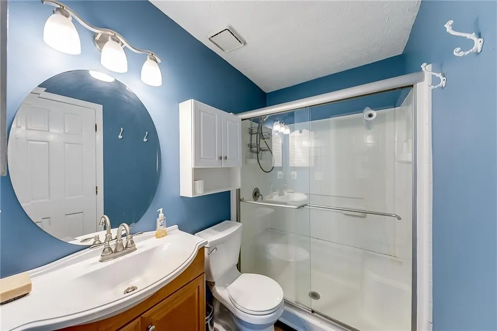 610 Wedgewood Way, Sandy Springs, Georgia 30350, 2 Bedrooms Bedrooms, ,2 BathroomsBathrooms,Residential,Sold,610 Wedgewood Way,7095309