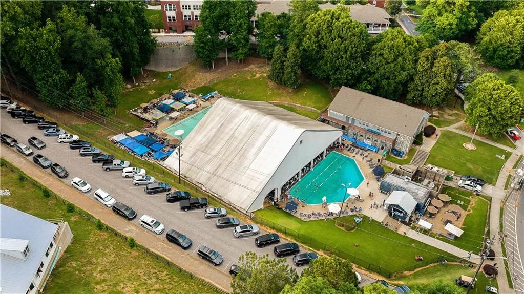 Chastain Park pool