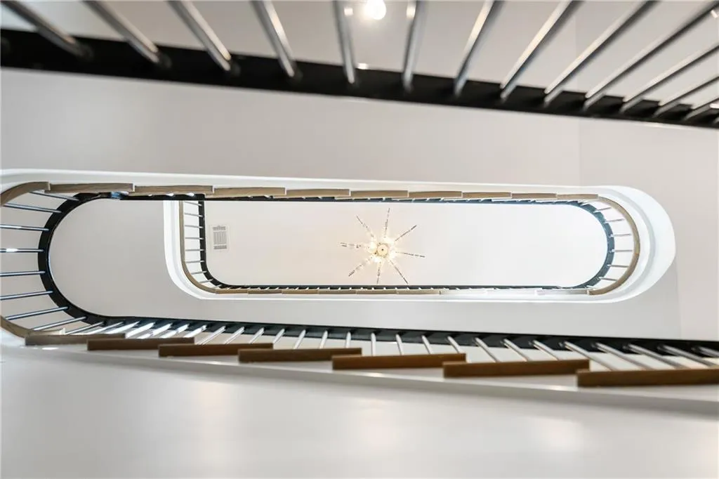 5260 Long Island Drive Nw, Atlanta, Georgia 30327, 8 Bedrooms Bedrooms, ,7 BathroomsBathrooms,Residential,For Sale,5260 Long Island Drive Nw,7646719