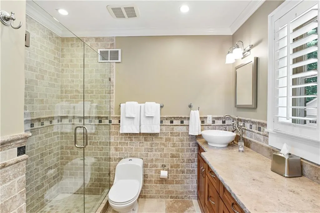 405 Brentwood Drive Ne, Atlanta, Georgia 30305, 4 Bedrooms Bedrooms, ,3 BathroomsBathrooms,Residential,For Sale,405 Brentwood Drive Ne,7617055
