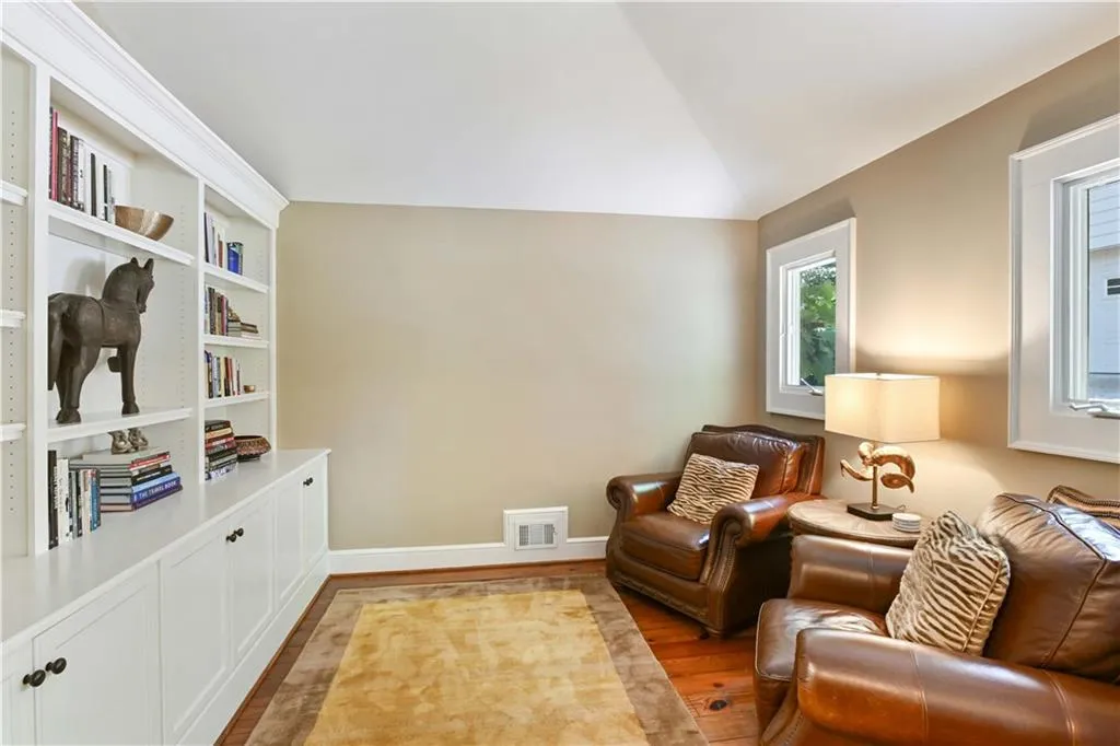 405 Brentwood Drive Ne, Atlanta, Georgia 30305, 4 Bedrooms Bedrooms, ,3 BathroomsBathrooms,Residential,For Sale,405 Brentwood Drive Ne,7617055