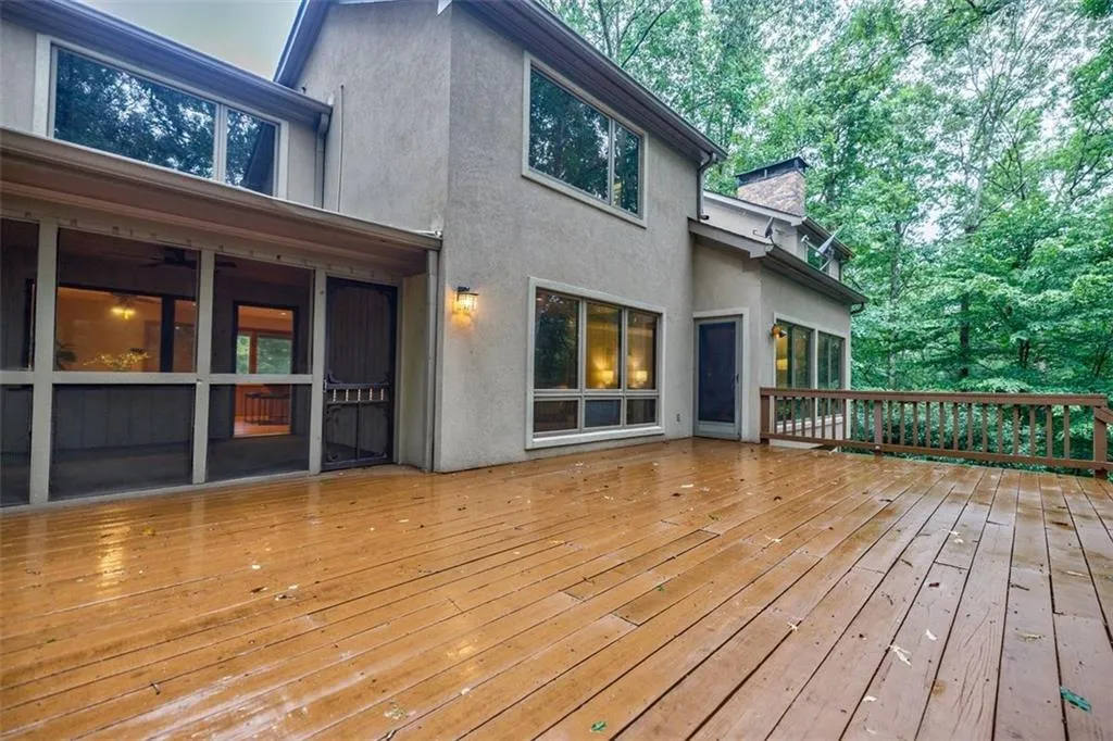 1665 Chevron Way, Sandy Springs, Georgia 30350, 5 Bedrooms Bedrooms, ,4 BathroomsBathrooms,Residential,For Sale,1665 Chevron Way,7629275