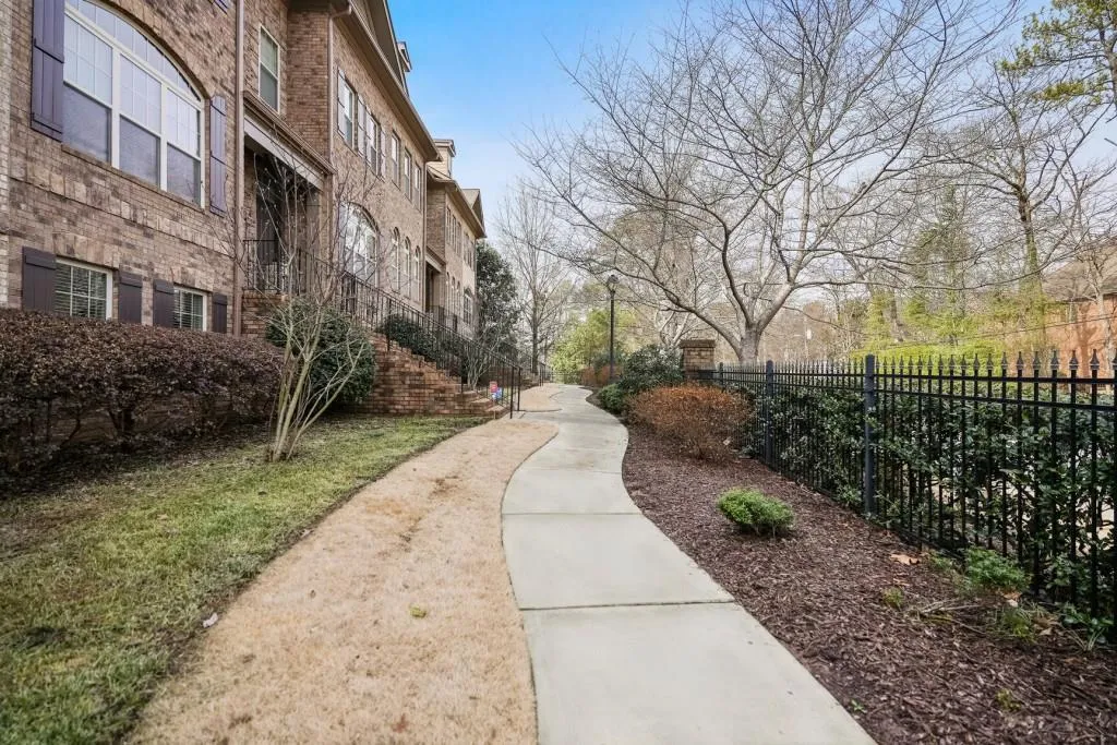 934 Telfair Close, Sandy Springs, Georgia 30350, 3 Bedrooms Bedrooms, ,3 BathroomsBathrooms,Residential,Sold,934 Telfair Close,7172065