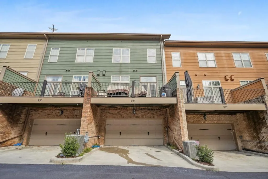 934 Telfair Close, Sandy Springs, Georgia 30350, 3 Bedrooms Bedrooms, ,3 BathroomsBathrooms,Residential,Sold,934 Telfair Close,7172065