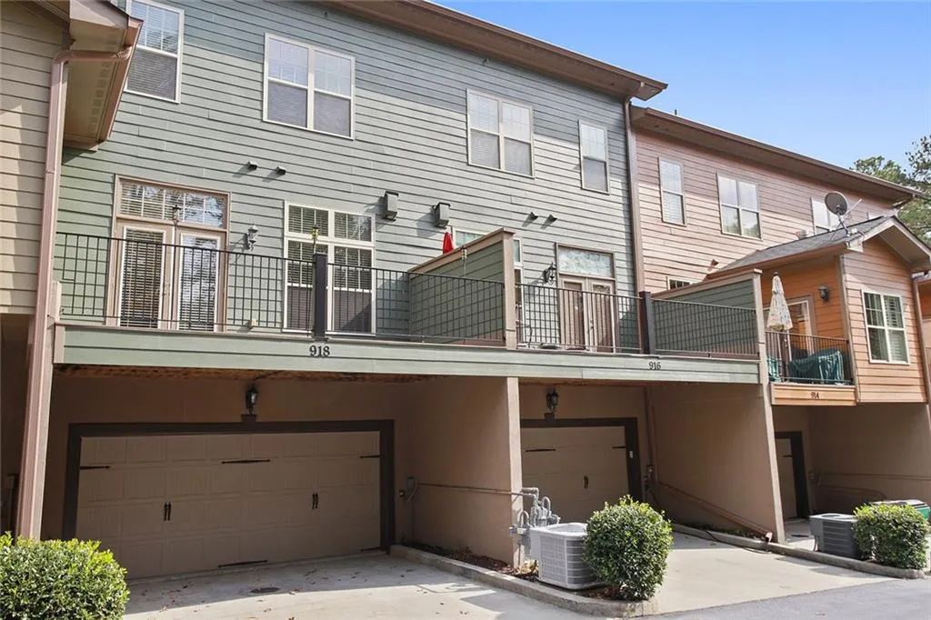 918 Telfair Close Unit 918, Sandy Springs, Georgia 30350, 3 Bedrooms Bedrooms, ,3 BathroomsBathrooms,Residential,Sold,918 Telfair Close Unit 918,5767636