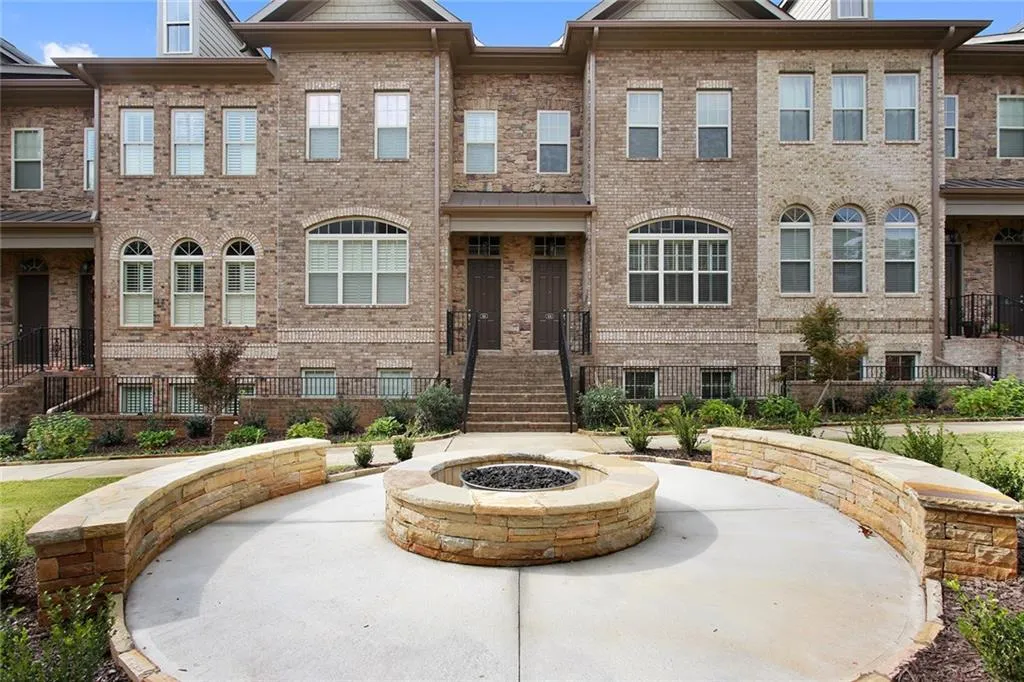 918 Telfair Close Unit 918, Sandy Springs, Georgia 30350, 3 Bedrooms Bedrooms, ,3 BathroomsBathrooms,Residential,Sold,918 Telfair Close Unit 918,5767636