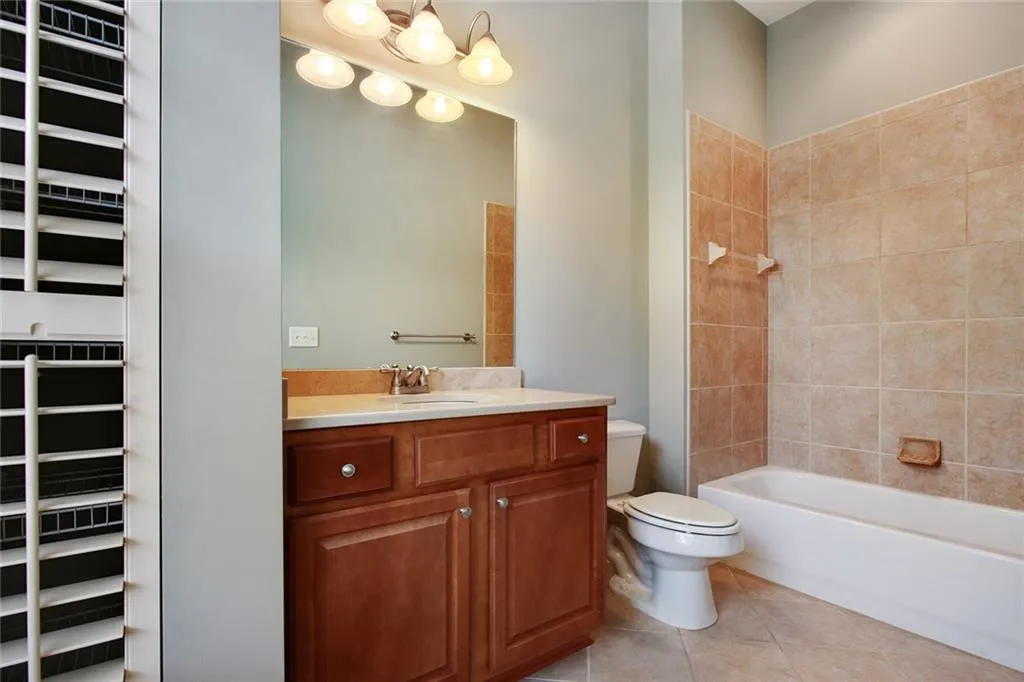 918 Telfair Close Unit 918, Sandy Springs, Georgia 30350, 3 Bedrooms Bedrooms, ,3 BathroomsBathrooms,Residential,Sold,918 Telfair Close Unit 918,5767636