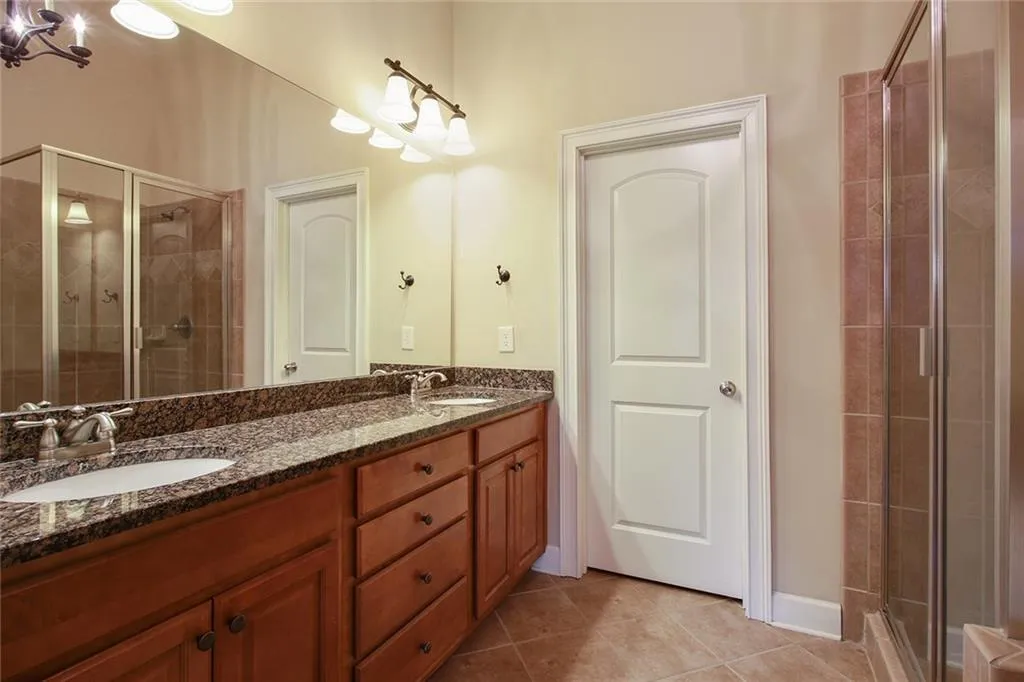 918 Telfair Close Unit 918, Sandy Springs, Georgia 30350, 3 Bedrooms Bedrooms, ,3 BathroomsBathrooms,Residential,Sold,918 Telfair Close Unit 918,5767636