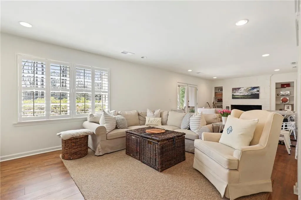 485 Forest Hills Drive, Atlanta, Georgia 30342, 4 Bedrooms Bedrooms, ,3 BathroomsBathrooms,Residential,Sold,485 Forest Hills Drive,7023320
