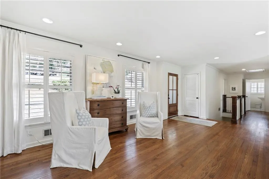 485 Forest Hills Drive, Atlanta, Georgia 30342, 4 Bedrooms Bedrooms, ,3 BathroomsBathrooms,Residential,Sold,485 Forest Hills Drive,7023320