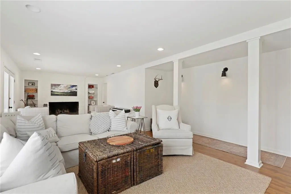 485 Forest Hills Drive, Atlanta, Georgia 30342, 4 Bedrooms Bedrooms, ,3 BathroomsBathrooms,Residential,Sold,485 Forest Hills Drive,7023320