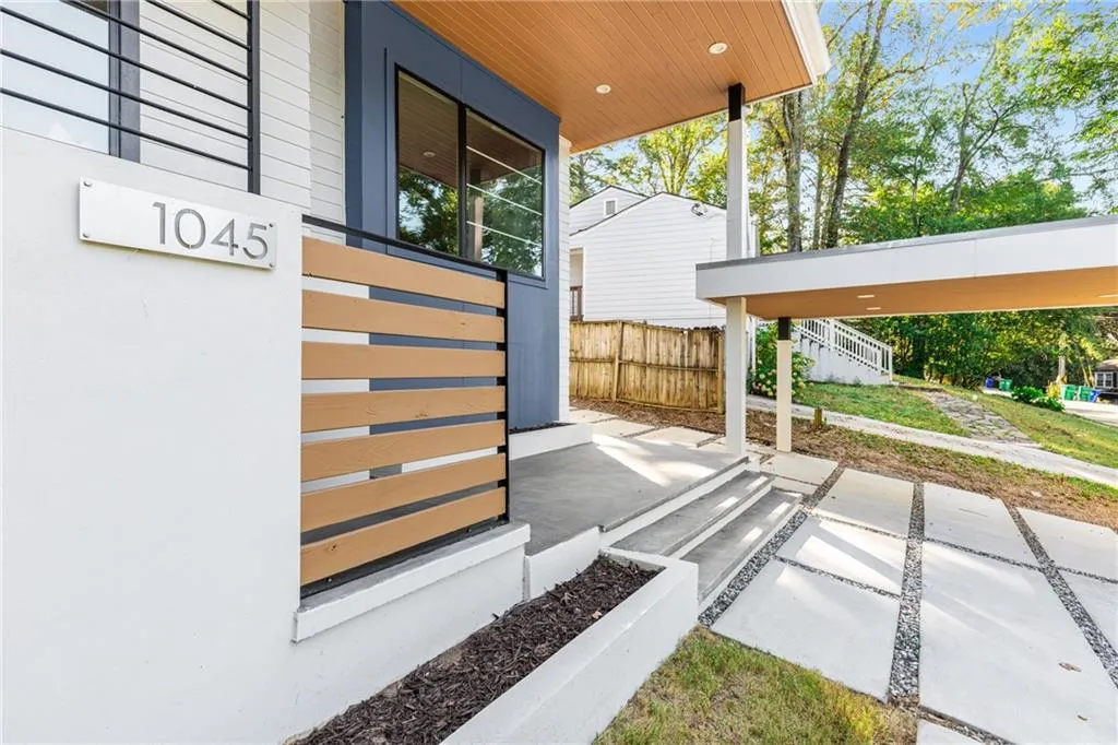 1045 Shepherds Lane Ne, Atlanta, Georgia 30324, 4 Bedrooms Bedrooms, ,3 BathroomsBathrooms,Residential,For Sale,1045 Shepherds Lane Ne,7653656