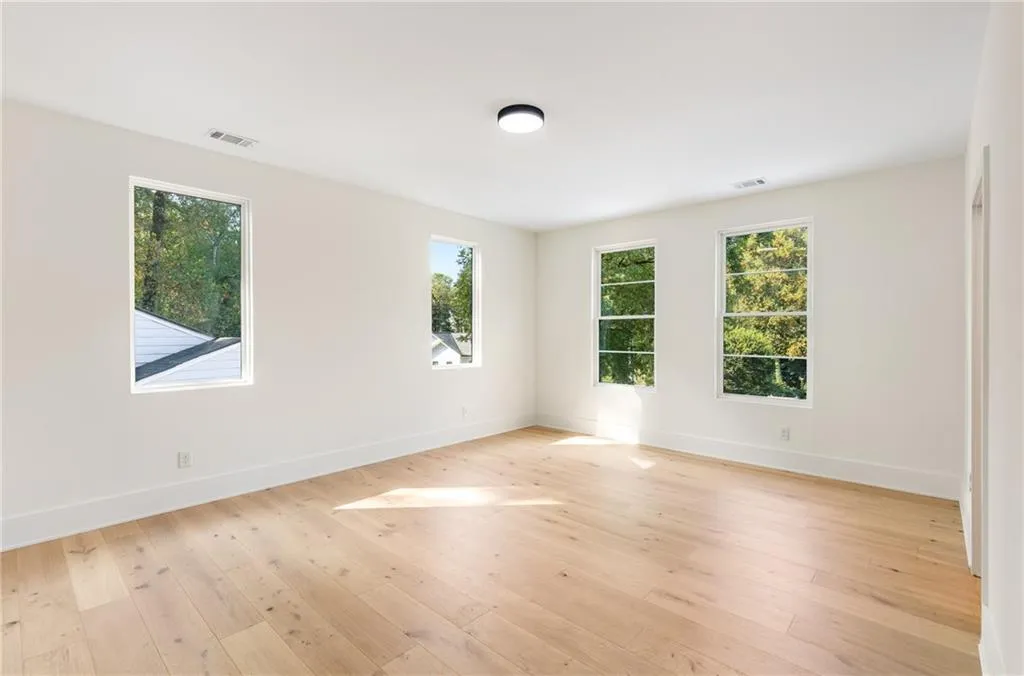 1045 Shepherds Lane Ne, Atlanta, Georgia 30324, 4 Bedrooms Bedrooms, ,3 BathroomsBathrooms,Residential,For Sale,1045 Shepherds Lane Ne,7653656