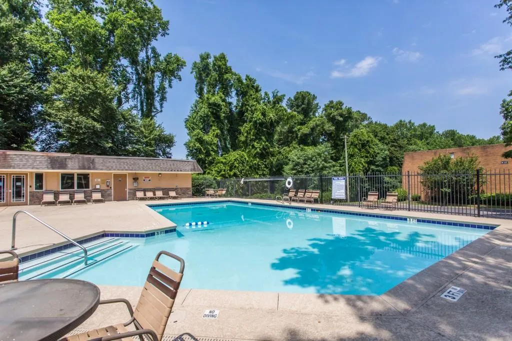 105 N River Drive Unit C, Sandy Springs, Georgia 30350, 2 Bedrooms Bedrooms, ,2 BathroomsBathrooms,Residential,Sold,105 N River Drive Unit C,6558937