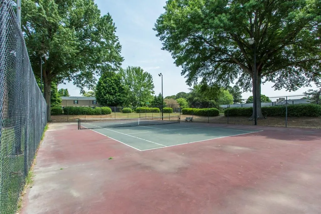 105 N River Drive Unit C, Sandy Springs, Georgia 30350, 2 Bedrooms Bedrooms, ,2 BathroomsBathrooms,Residential,Sold,105 N River Drive Unit C,6558937