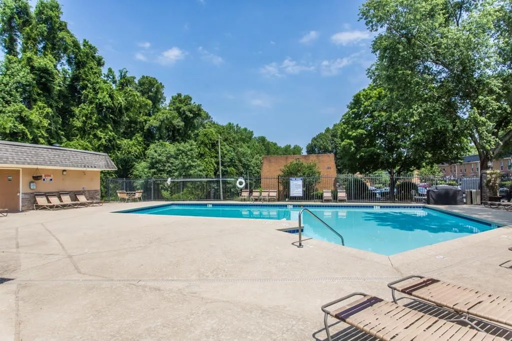 105 N River Drive Unit C, Sandy Springs, Georgia 30350, 2 Bedrooms Bedrooms, ,2 BathroomsBathrooms,Residential,Sold,105 N River Drive Unit C,6558937