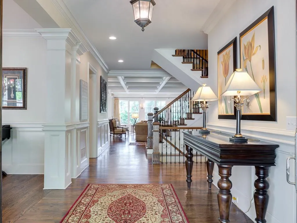 1901 Walthall Drive Nw, Atlanta, Georgia 30318, 5 Bedrooms Bedrooms, ,5 BathroomsBathrooms,Residential,Sold,1901 Walthall Drive Nw,5673688