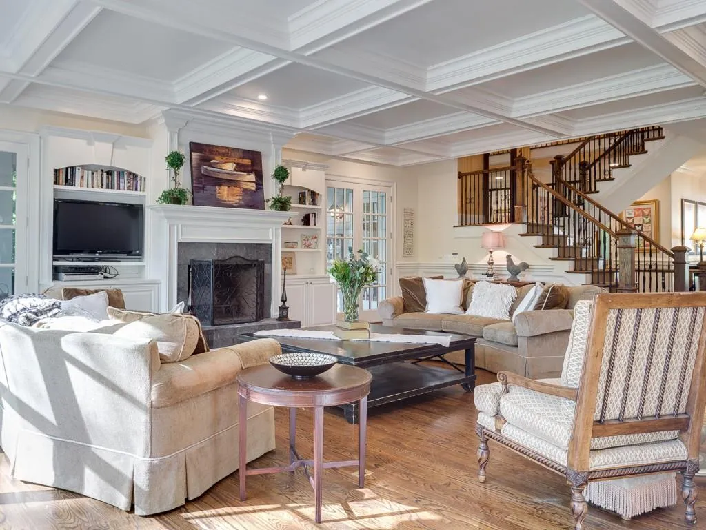 1901 Walthall Drive Nw, Atlanta, Georgia 30318, 5 Bedrooms Bedrooms, ,5 BathroomsBathrooms,Residential,Sold,1901 Walthall Drive Nw,5673688