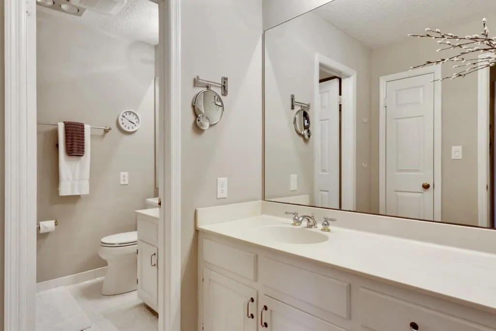 340 The Chace, Atlanta, Georgia 30328, 3 Bedrooms Bedrooms, ,2 BathroomsBathrooms,Residential,Sold,340 The Chace,6849816