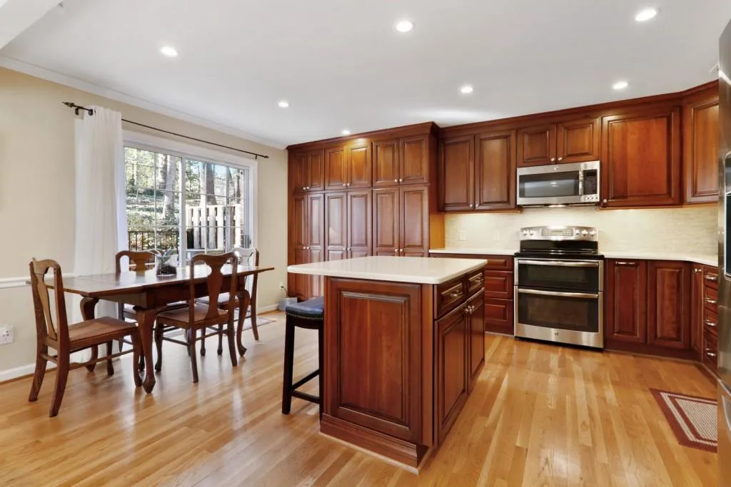 340 The Chace, Atlanta, Georgia 30328, 3 Bedrooms Bedrooms, ,2 BathroomsBathrooms,Residential,Sold,340 The Chace,6849816