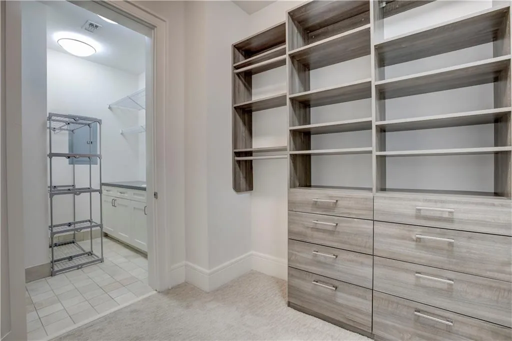 1065 Peachtree Street Ne Unit 3201, Atlanta, Georgia 30309, 1 Bedroom Bedrooms, ,1 BathroomBathrooms,Residential,For Sale,1065 Peachtree Street Ne Unit 3201,7674401