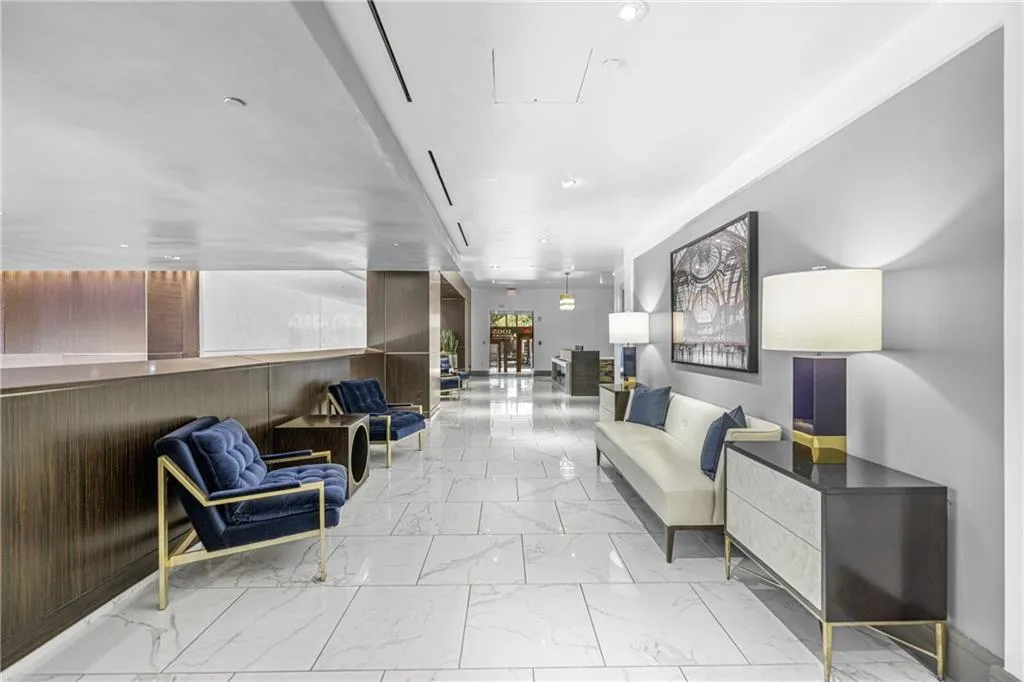 1065 Peachtree Street Ne Unit 3201, Atlanta, Georgia 30309, 1 Bedroom Bedrooms, ,1 BathroomBathrooms,Residential,For Sale,1065 Peachtree Street Ne Unit 3201,7674401