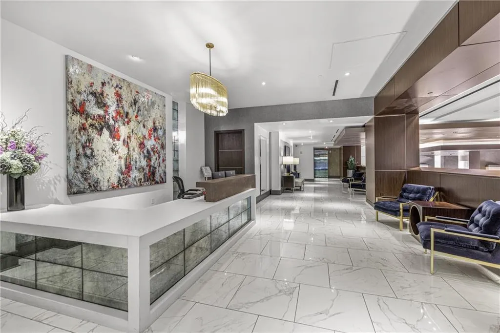 1065 Peachtree Street Ne Unit 3201, Atlanta, Georgia 30309, 1 Bedroom Bedrooms, ,1 BathroomBathrooms,Residential,For Sale,1065 Peachtree Street Ne Unit 3201,7674401