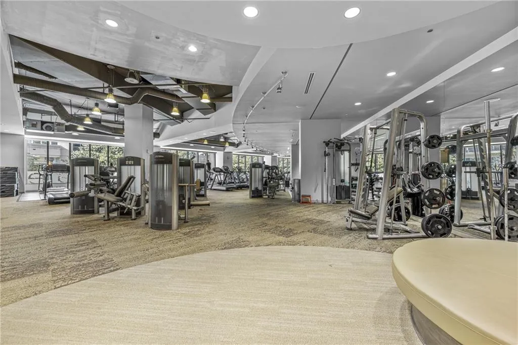 1065 Peachtree Street Ne Unit 3201, Atlanta, Georgia 30309, 1 Bedroom Bedrooms, ,1 BathroomBathrooms,Residential,For Sale,1065 Peachtree Street Ne Unit 3201,7674401