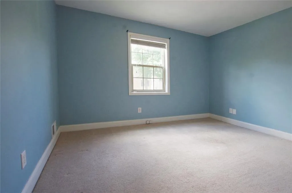 750 Dalrymple Road Unit C2, Atlanta, Georgia 30328, 3 Bedrooms Bedrooms, ,2 BathroomsBathrooms,Residential,Sold,750 Dalrymple Road Unit C2,6012132