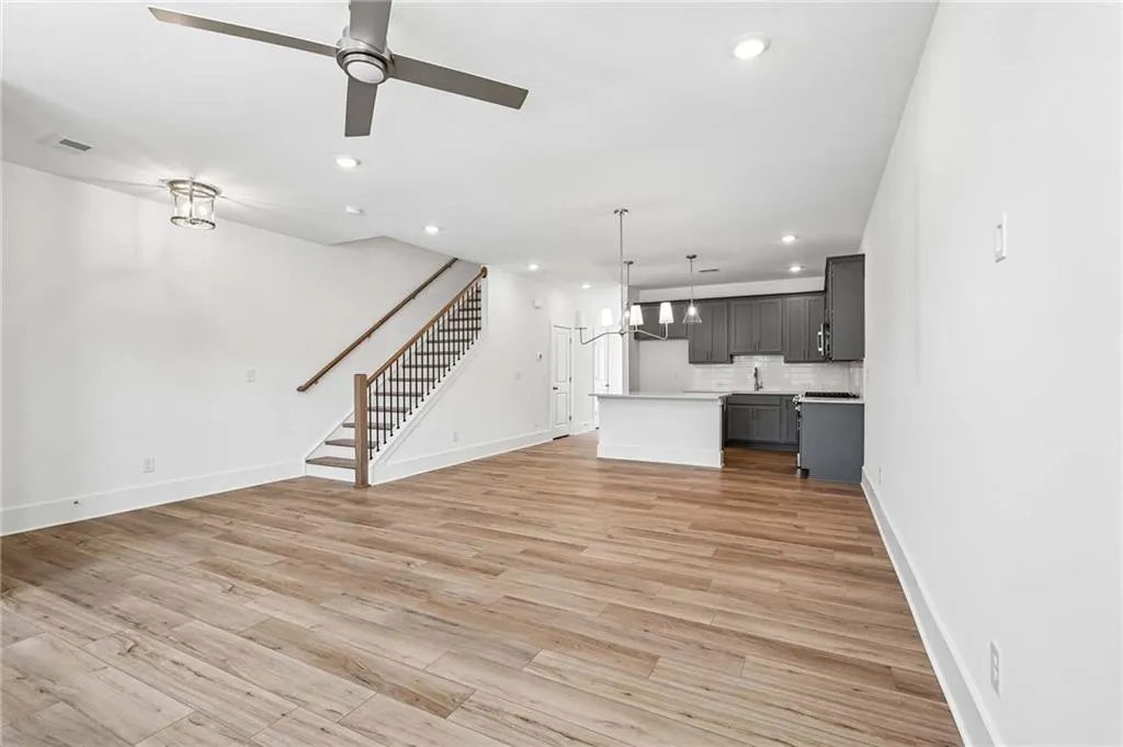 Open Floor Plan Concept with Family Room, Dining Area and Kitchen