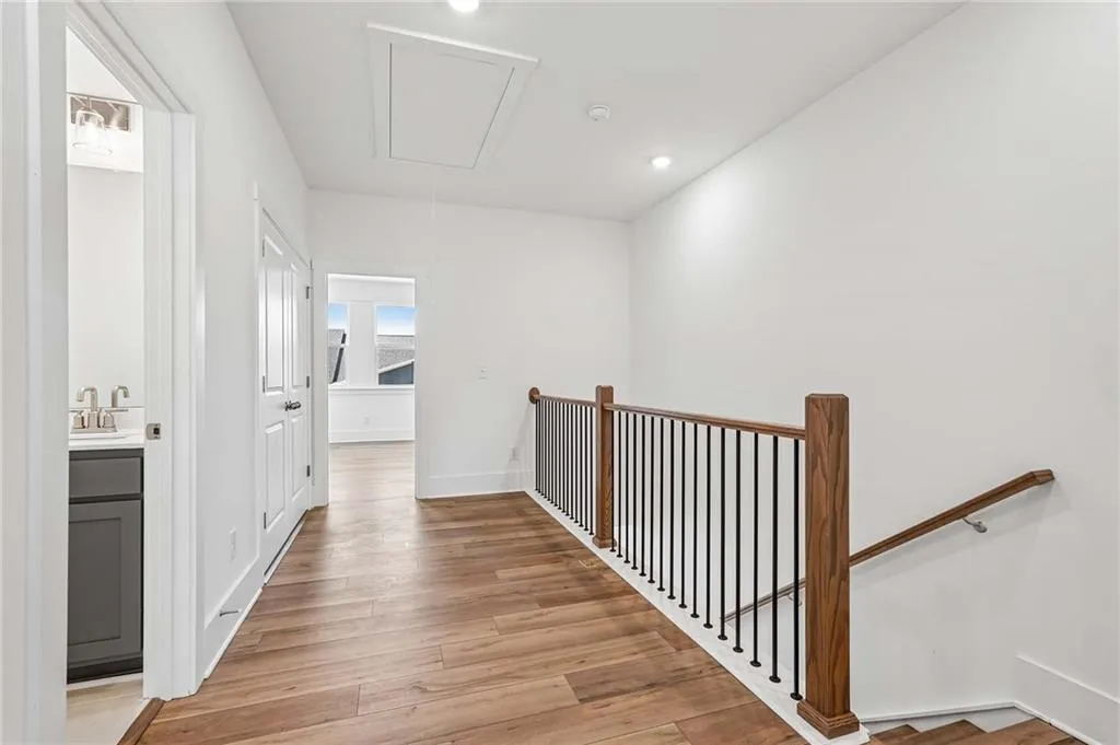 Second Floor Loft perfect for Small Work Station