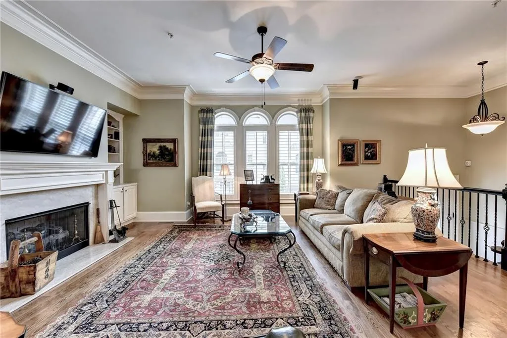 925 Boudreau Court, Atlanta, Georgia 30328, 3 Bedrooms Bedrooms, ,3 BathroomsBathrooms,Residential,Sold,925 Boudreau Court,6867995